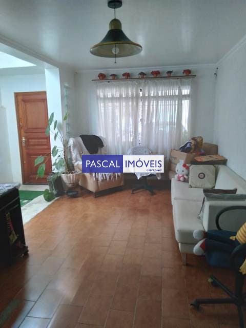 Casa comercial em Brooklin