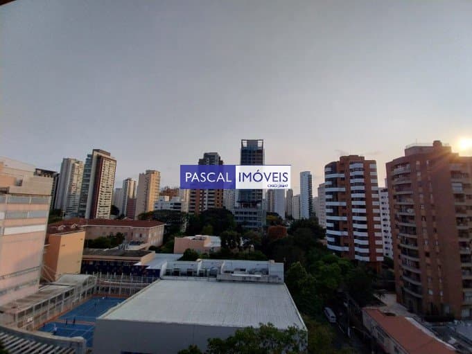 Apartamento em Moema