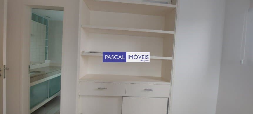 Apartamento em Moema