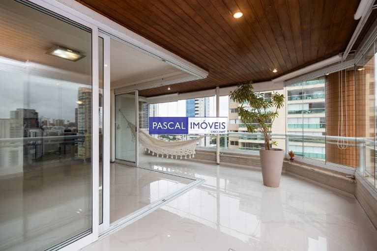 Apartamento em Brooklin