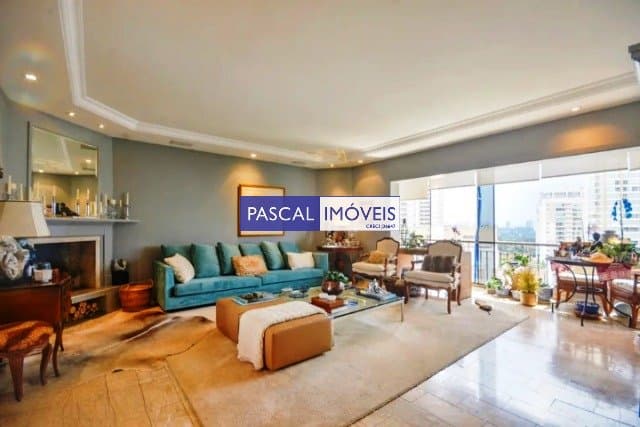 Apartamento em Campo Belo