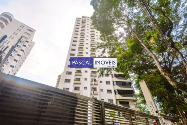 Apartamento em Campo Belo