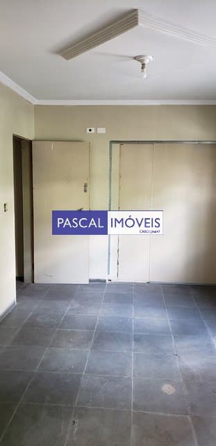 Casa comercial em Alto da Boa Vista