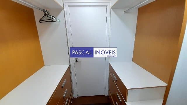 Apartamento em Campo Belo