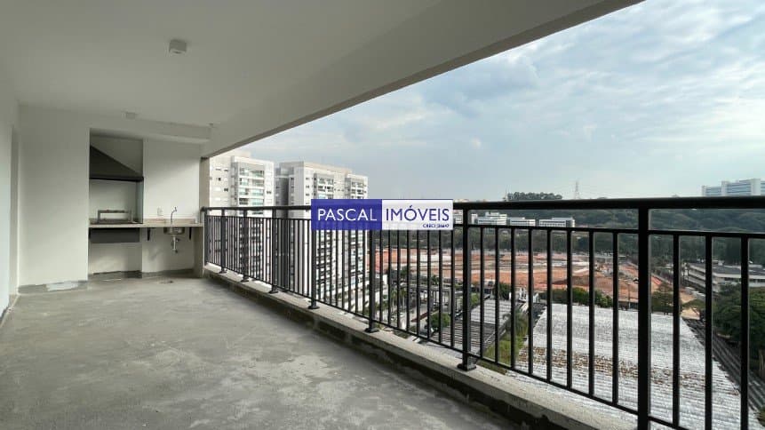 Apartamento em Santo Amaro