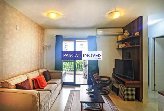 Apartamento em Moema