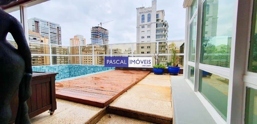 Apartamento em Moema