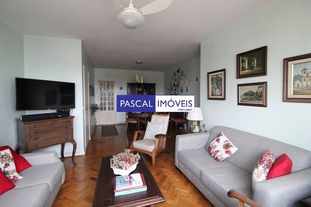 Apartamento em Campo Belo