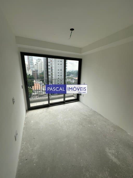 Apartamento em Moema