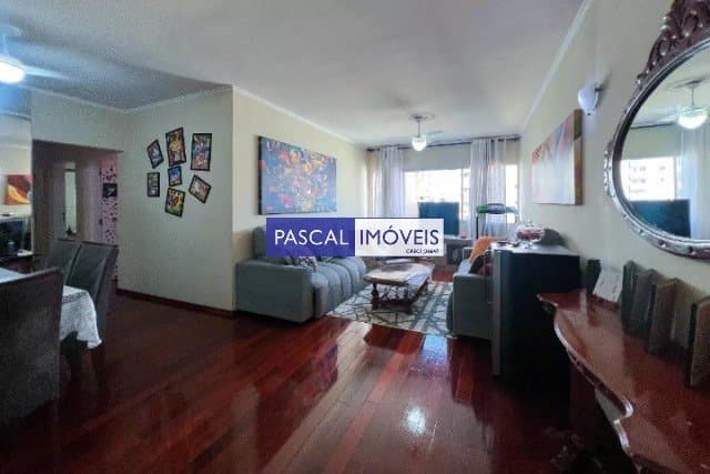 Apartamento em Moema