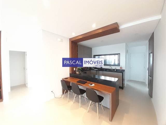 Apartamento em Campo Belo