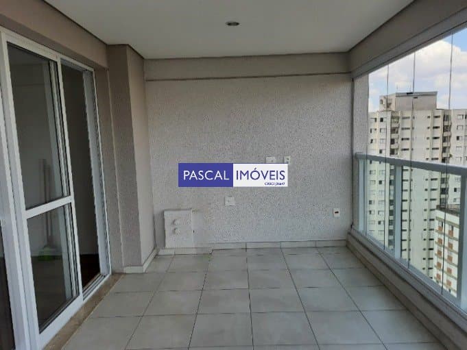 Apartamento em Campo Belo