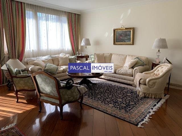Apartamento em Itaim Bibi