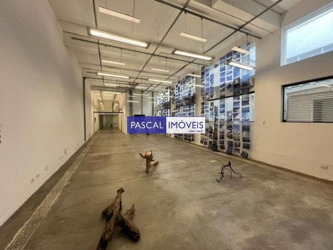 Predio Comercial em Vila Olímpia