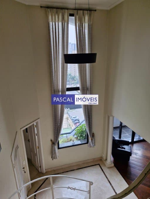 Apartamento em Campo Belo