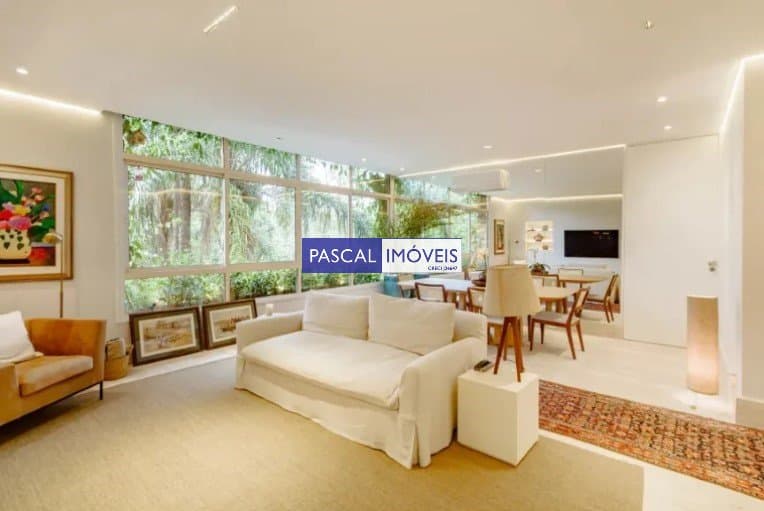 Apartamento em Itaim Bibi