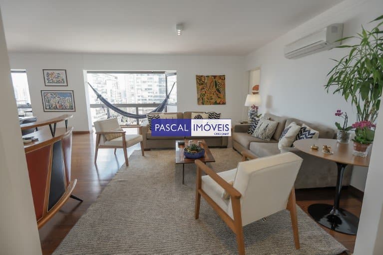 Apartamento em Brooklin