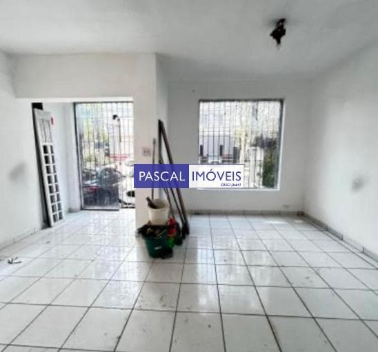 Casa comercial em Moema