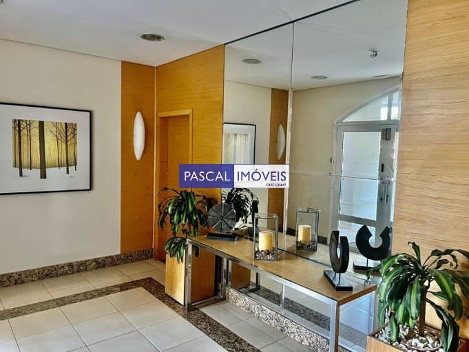 Apartamento em Campo Belo
