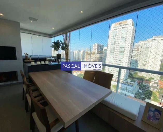 Apartamento em Brooklin