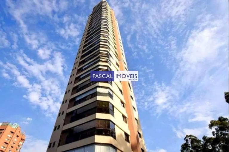 Apartamento em Panamby
