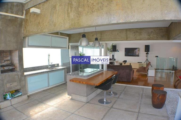 Cobertura em Vila Andrade