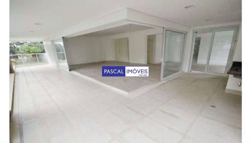Apartamento em Campo Belo