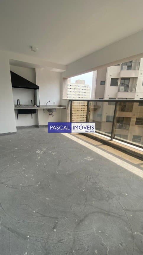 Apartamento em Santo Amaro