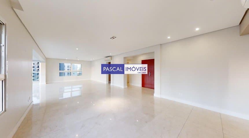 Apartamento em Moema
