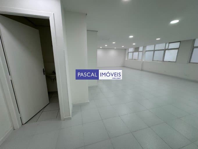 Salas/Conjuntos em Bela Vista