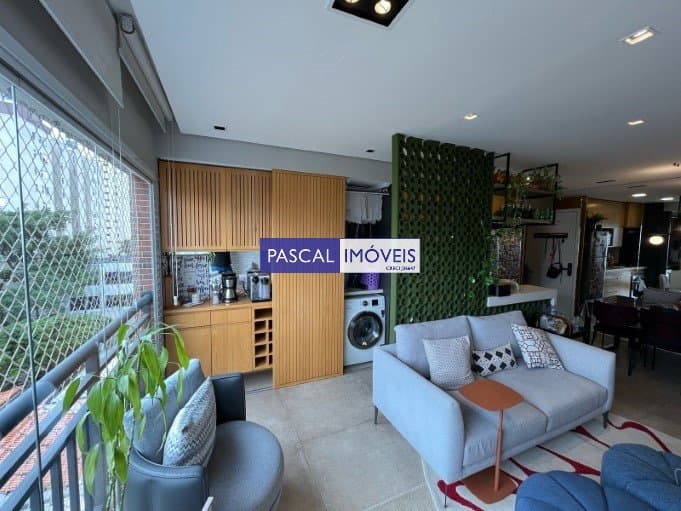 Apartamento em Campo Belo