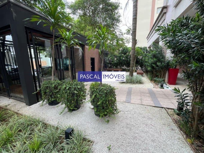 Apartamento em Campo Belo