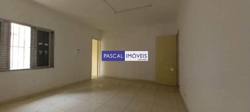 Casa comercial em Campo Belo
