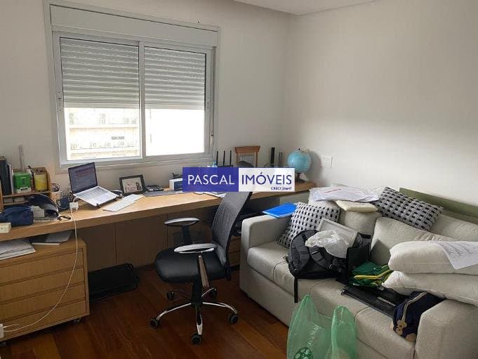 Apartamento em Campo Belo