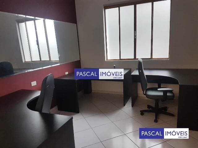 Casa comercial em Brooklin