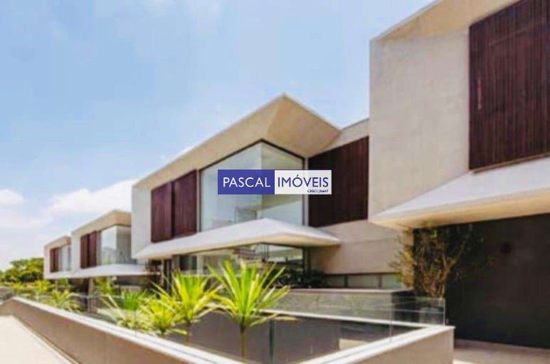 Casa em Condominio em Jardim Petrópolis