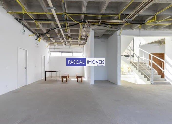 Casa em Condominio em Jardim Cordeiro