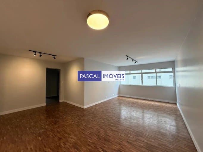 Apartamento em Moema