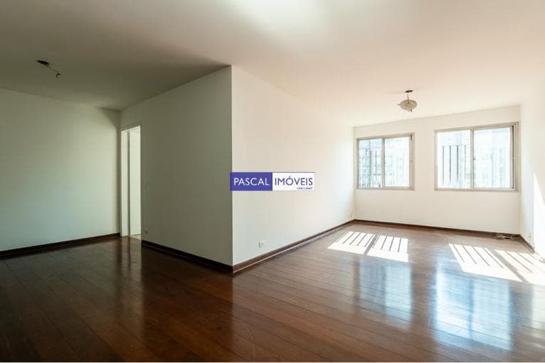 Apartamento em Moema