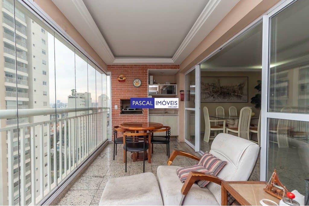 Apartamento em Campo Belo