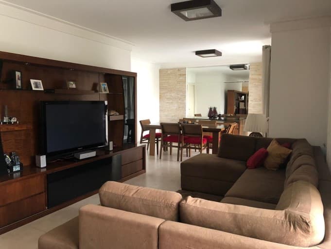 Apartamento em Cambuci