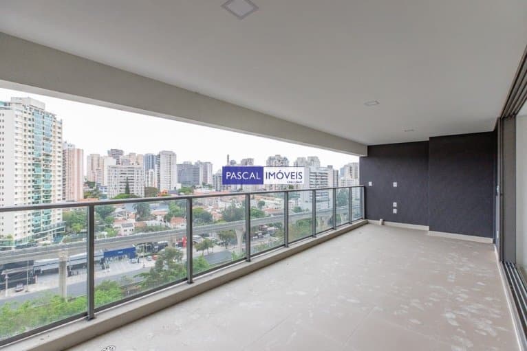 Apartamento em Campo Belo