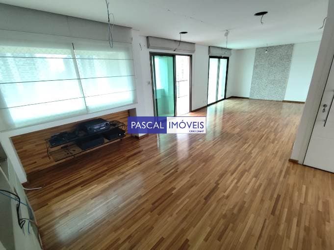 Apartamento em Brooklin