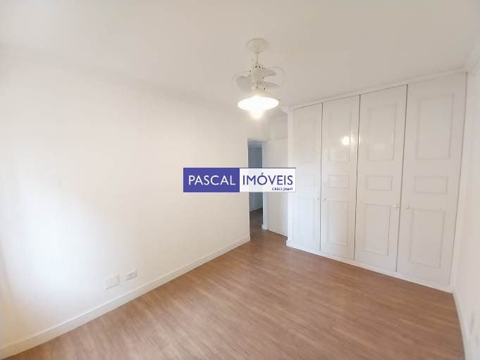 Apartamento em Campo Belo