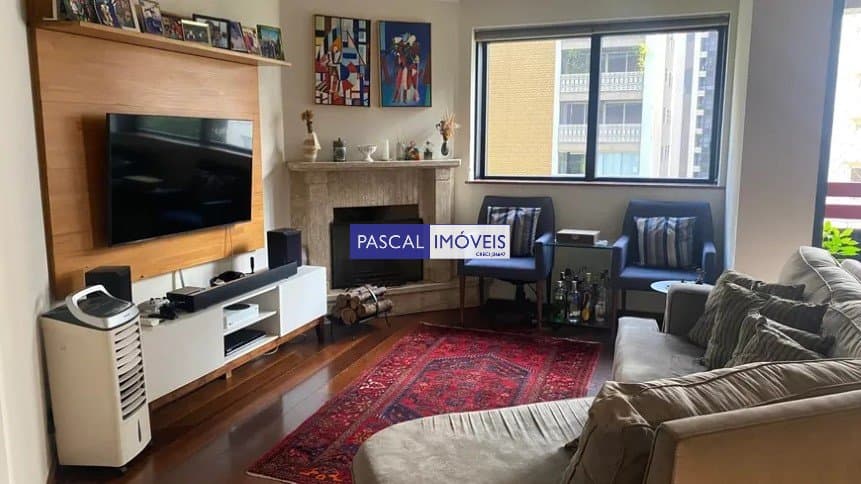Apartamento em Itaim Bibi