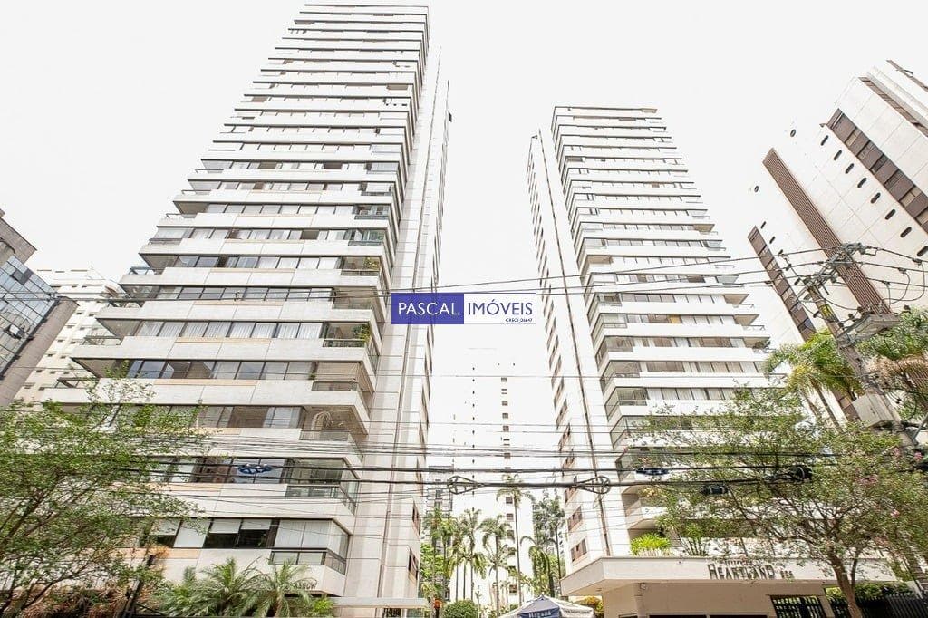Apartamento em Moema