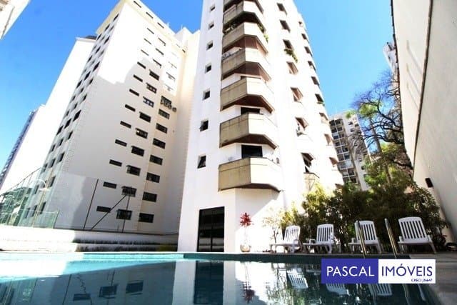 Apartamento em Campo Belo
