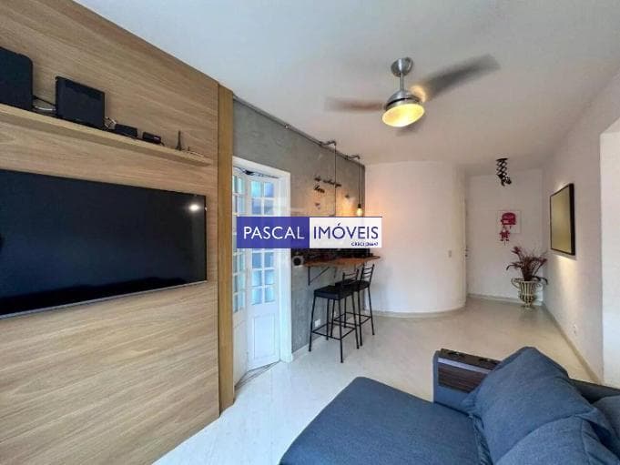 Apartamento em Campo Belo