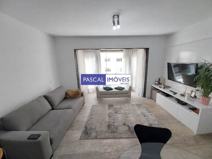 Apartamento em Vila Olímpia