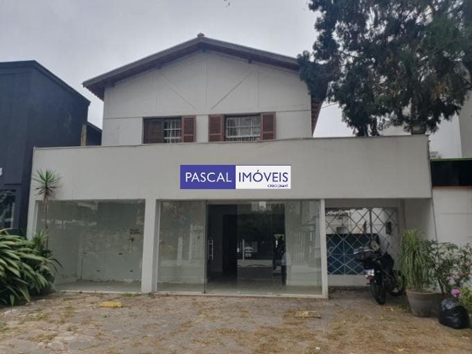 Casa comercial em Moema